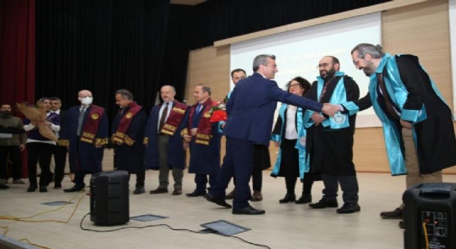 Erzurum ŞH’de cübbe giyme töreni